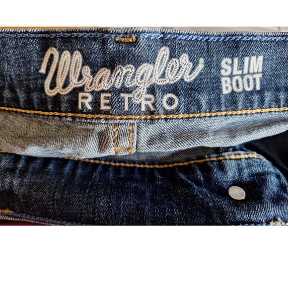 Wrangler Retro Men's 40 x 32 Medium Wash Slim Bootcut Cowboy Stretch Denim Jeans - Picture 3 of 4